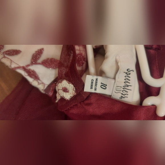 Girls sz 10 Christmas dress - Picture 3 of 3